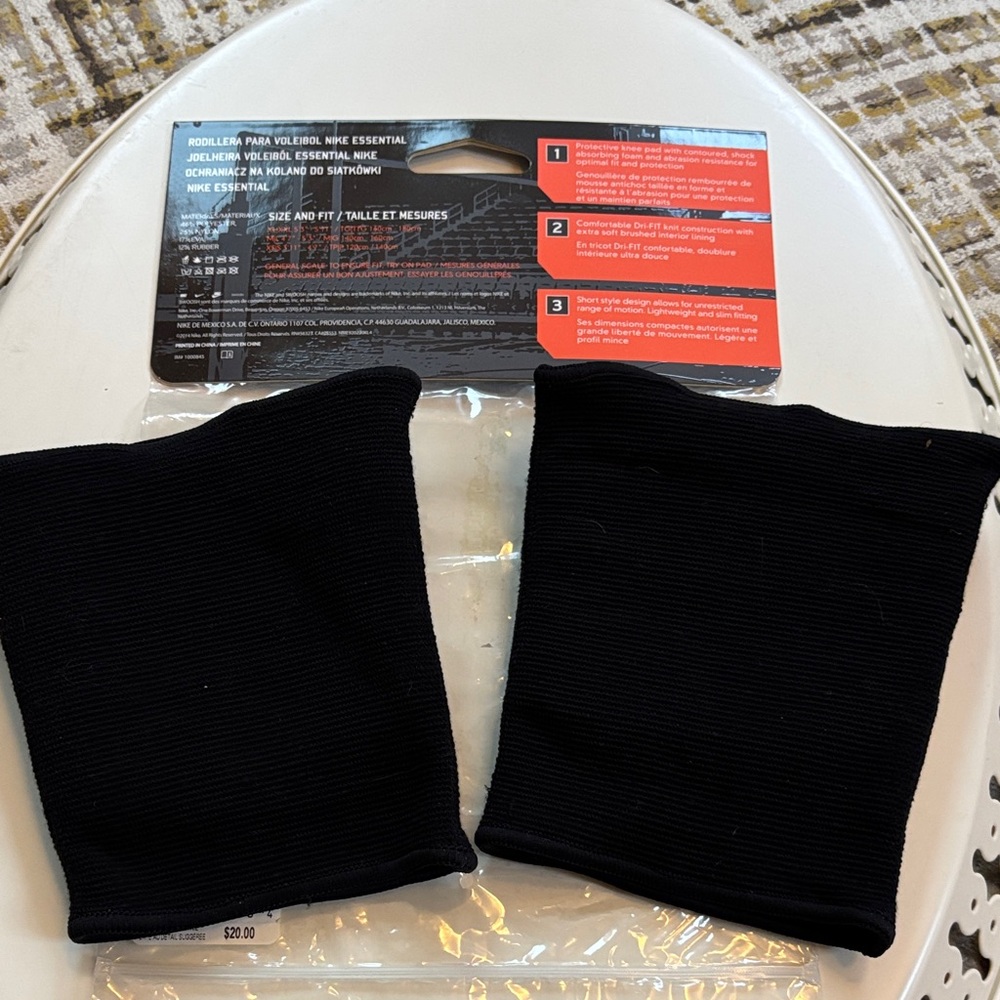 Nike Black Volleyball Knee Pads with White Swoosh - Picture 2 of 4